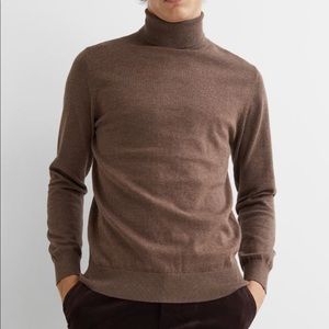 Slim Fit Fine-knit Turtleneck Sweater | Men’s M | H & M